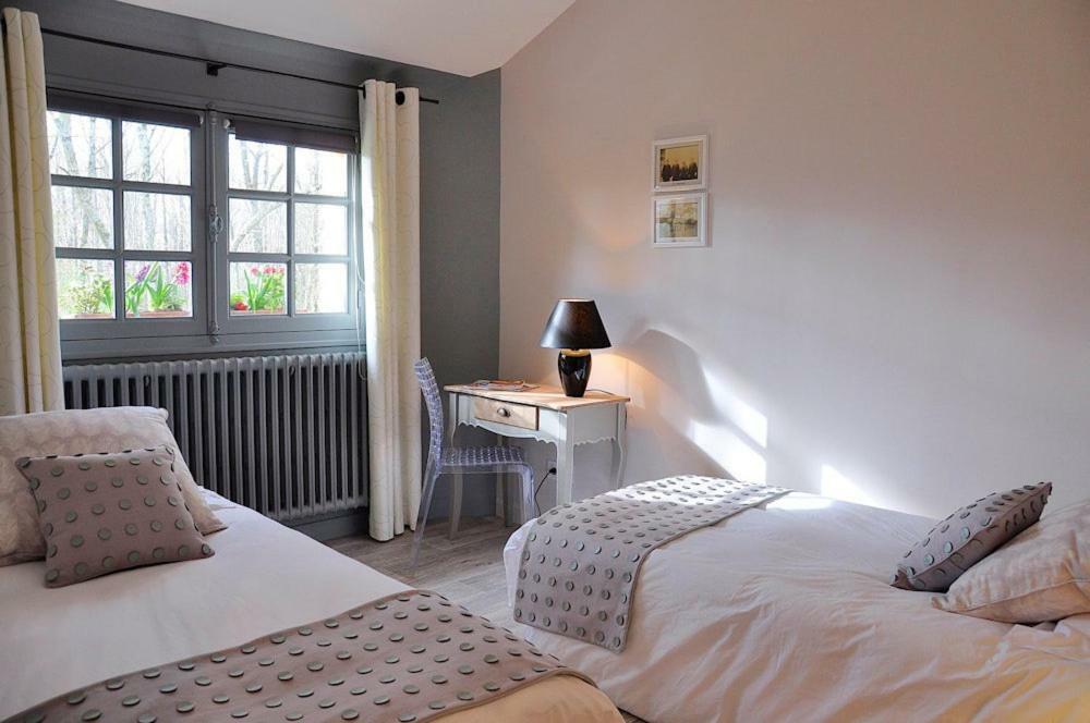 Bed and Breakfast Au Jardin De Lisa Cherreau Екстер'єр фото