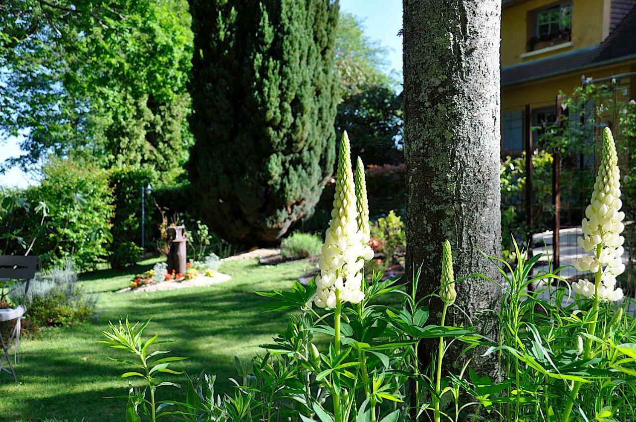 Bed and Breakfast Au Jardin De Lisa Cherreau Екстер'єр фото